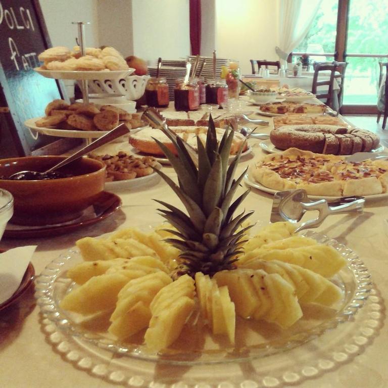 Agriturismo Anna Caterina Hotel Castelnuovo del Garda Esterno foto