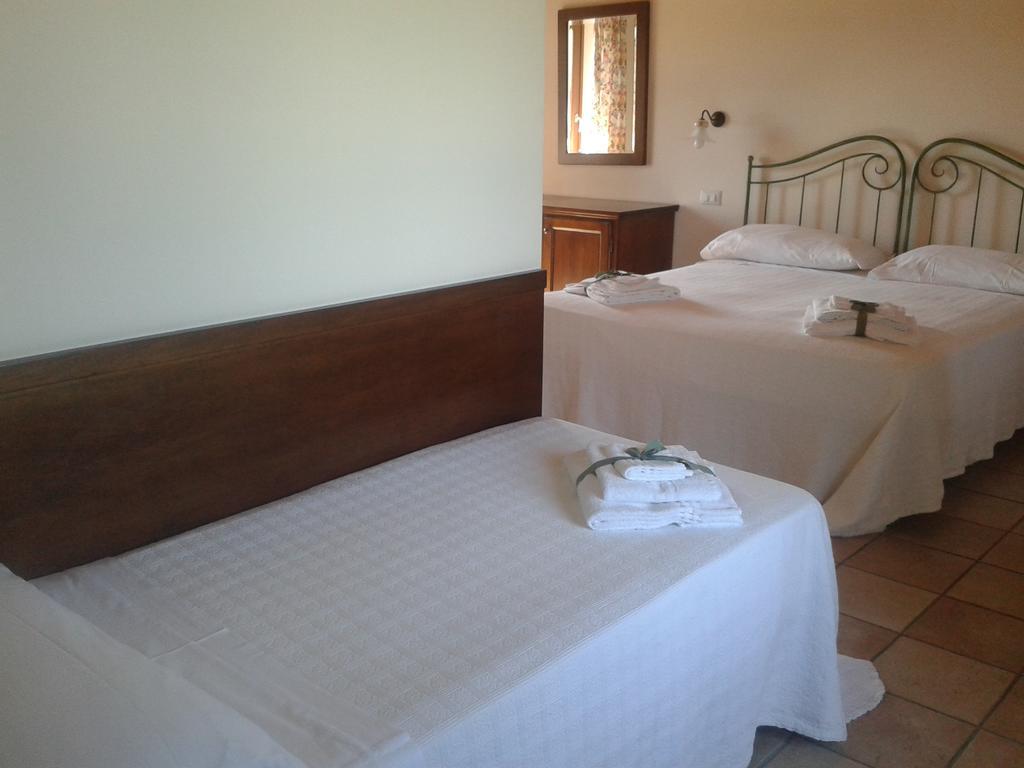 Agriturismo Anna Caterina Hotel Castelnuovo del Garda Esterno foto